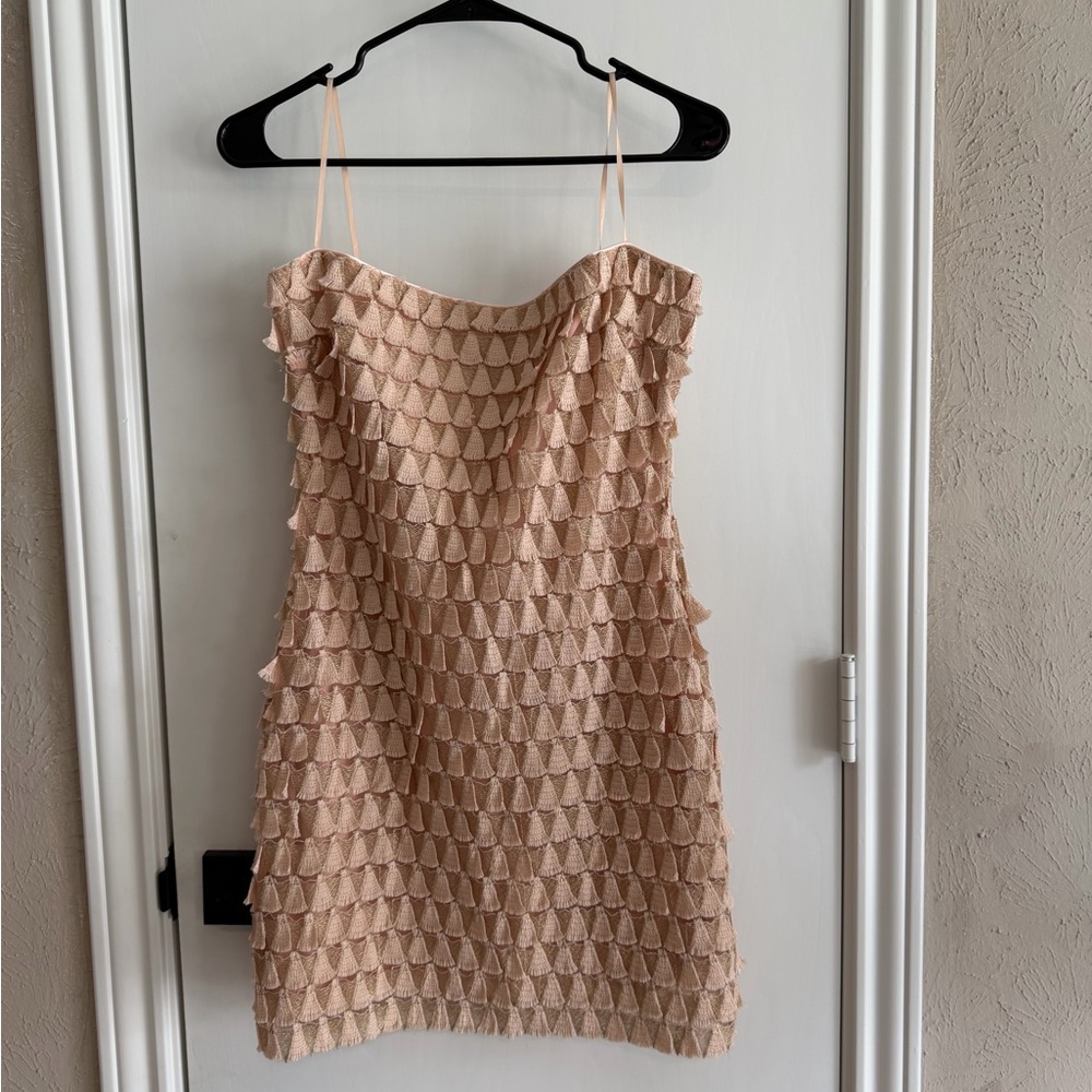 Chic Textured Slip Dress size M Date night Wedding guest Club